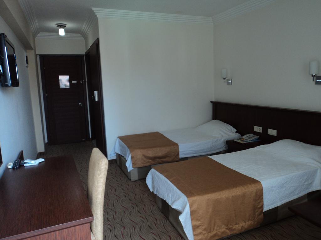Izethan Hotel Мугла Стая снимка